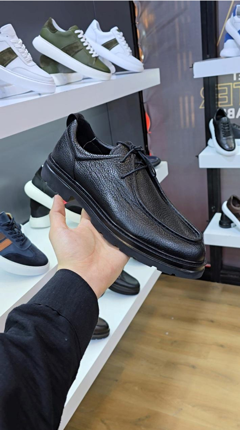 black leather lace‑up shoes black leather lace‑up shoes